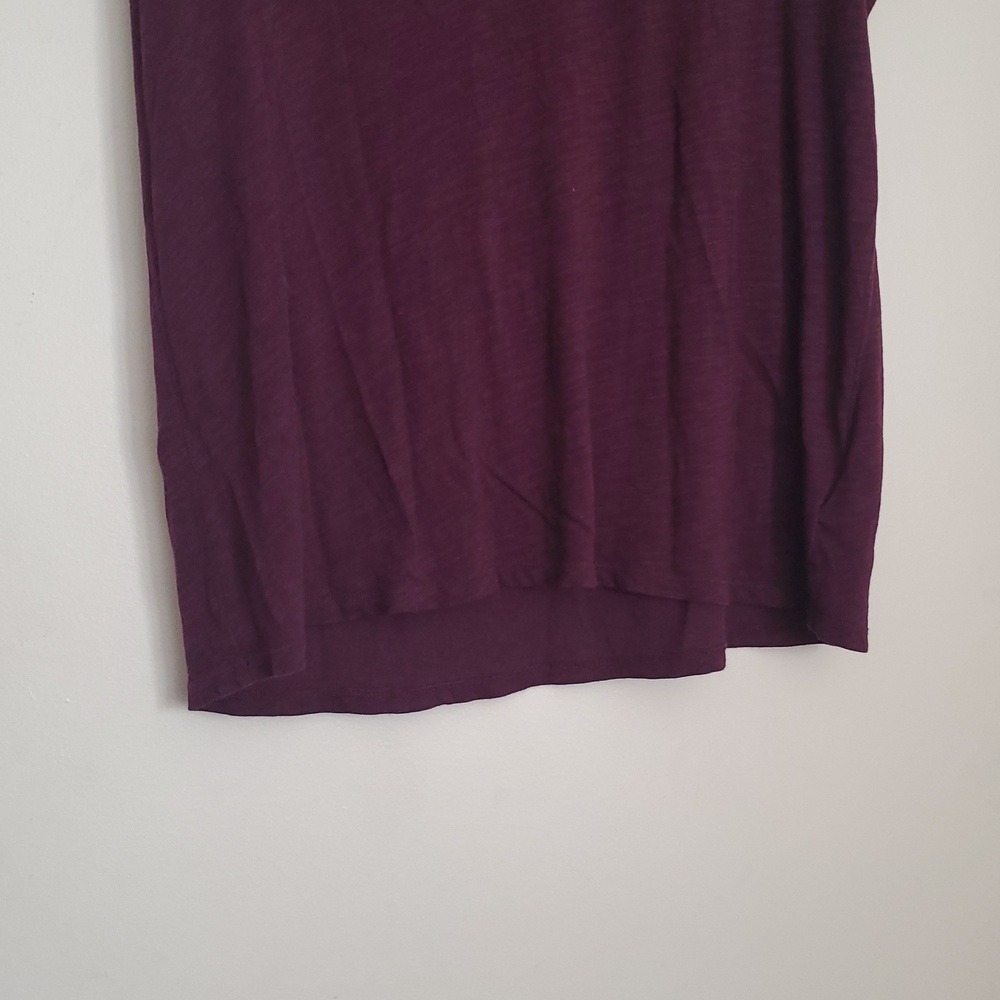 Torrid's Women's V-Neck Short Sleeve Slub Jersey Top - Plum - Picture 4 of 6